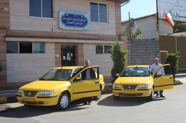چهار خودروی تاکسی در آبان ماه توسط سازمان حمل و نقل شهرداری لاهیجان نوسازی شد